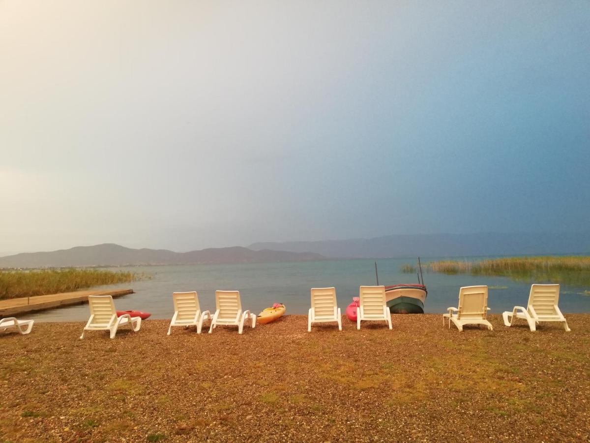 Sunrise Hotel & Camping Struga Esterno foto